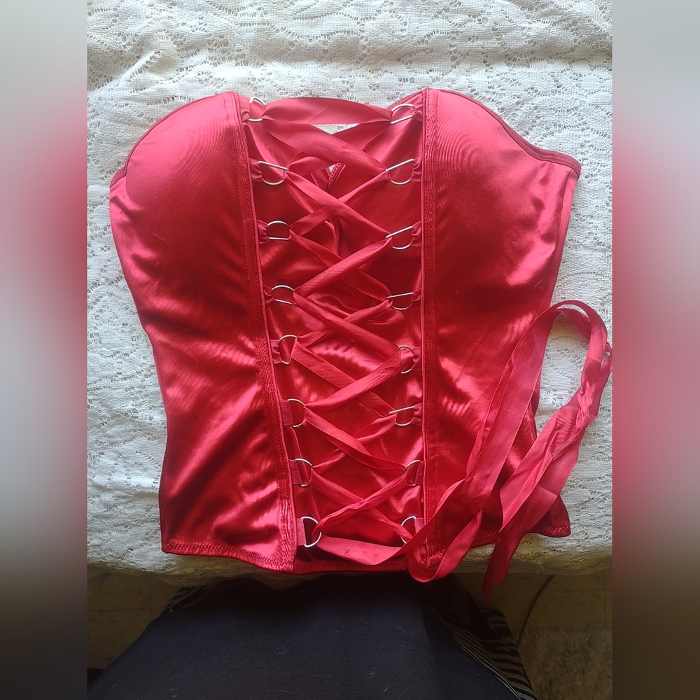 Spirit Halloween Red Satin XL Corset